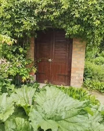 Novak Porta Vendeghaz-tab,